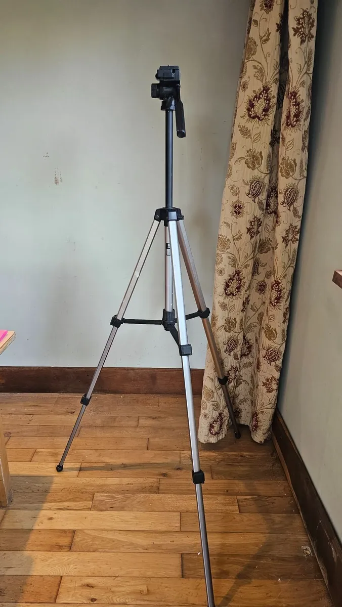slr camera - Image 1