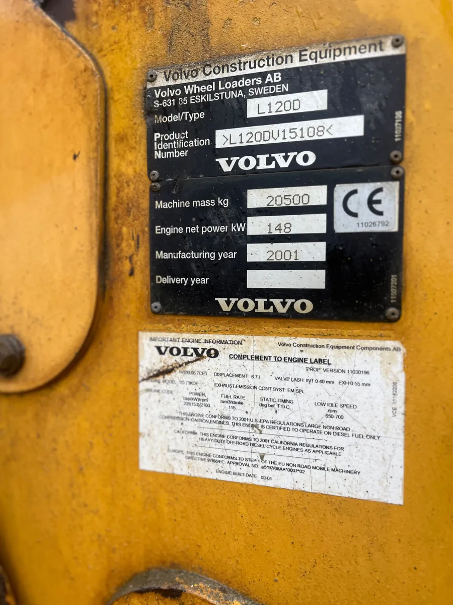 Volvo L120D  loading shovel - Image 2