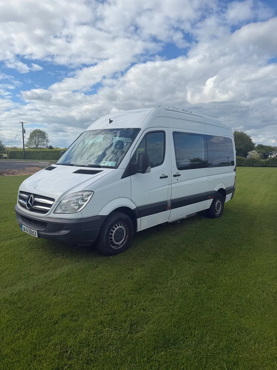 Camper Sprinter Automatic - Image 3