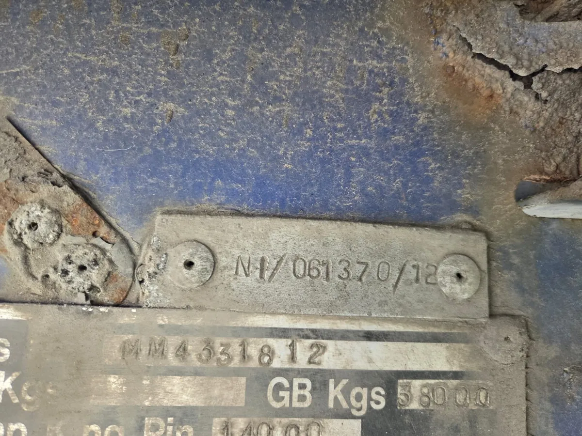 Truck - Image 4
