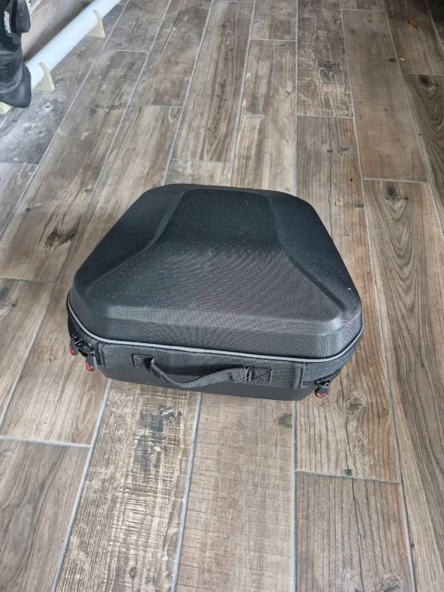 Clear out - Image 1