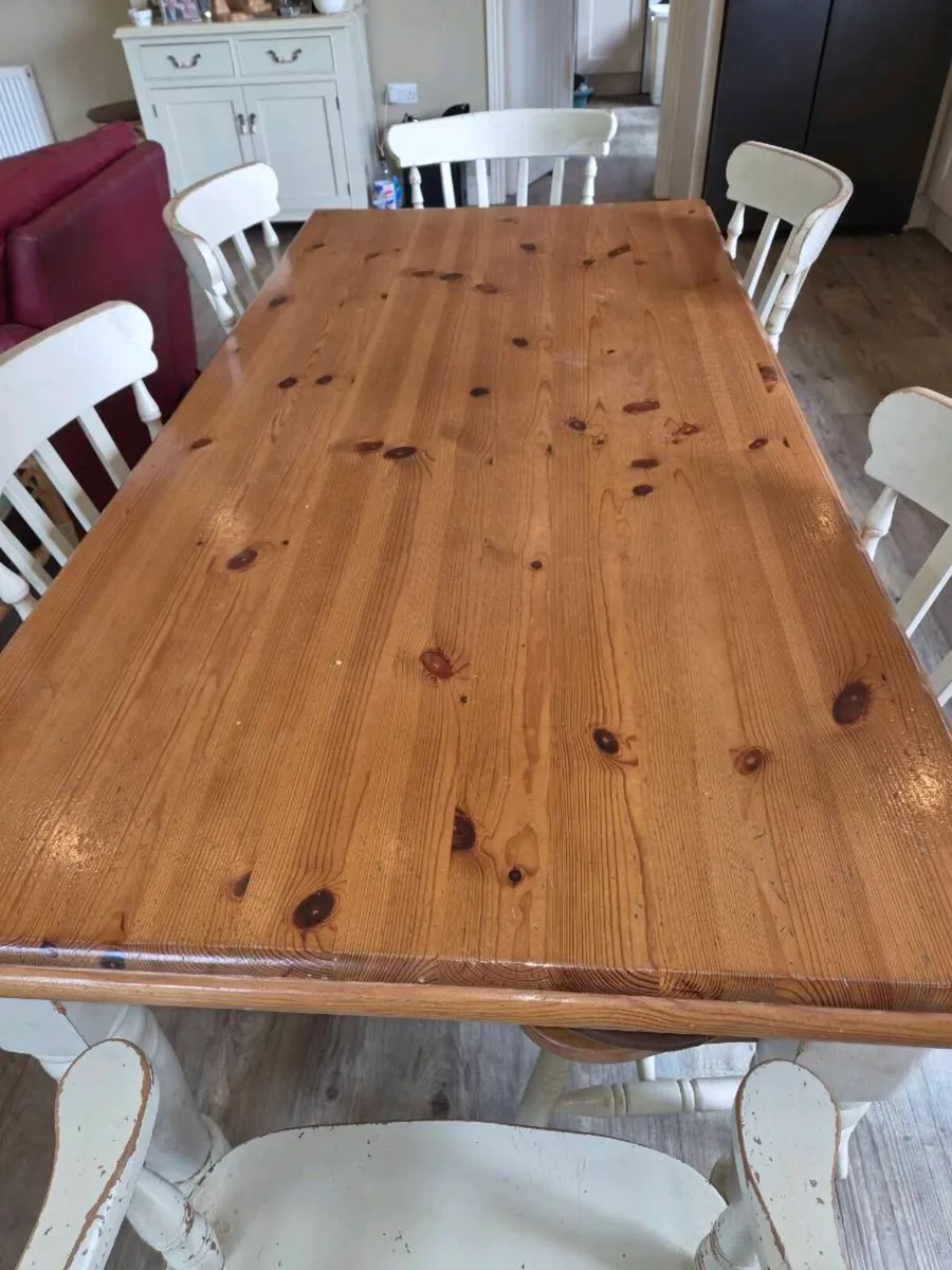 Kitched table and 6 chairs - Image 3