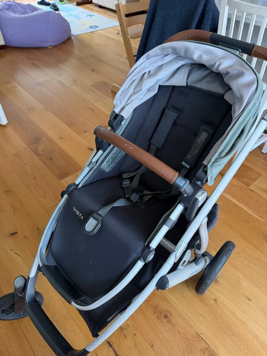 Uppababy Vista V2 Full Set - Image 3