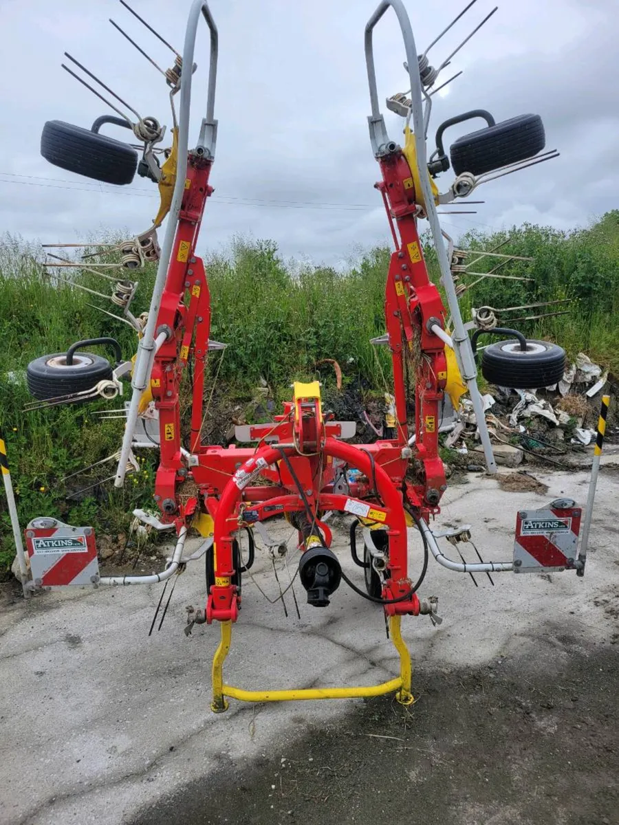 Pottinger tedder - Image 1