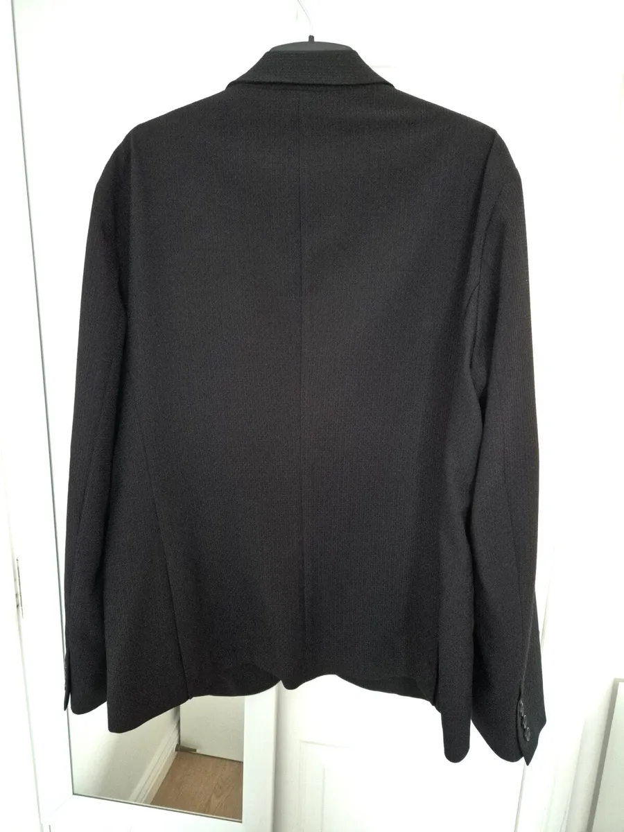Armani Exchange suit jacket - Image 2