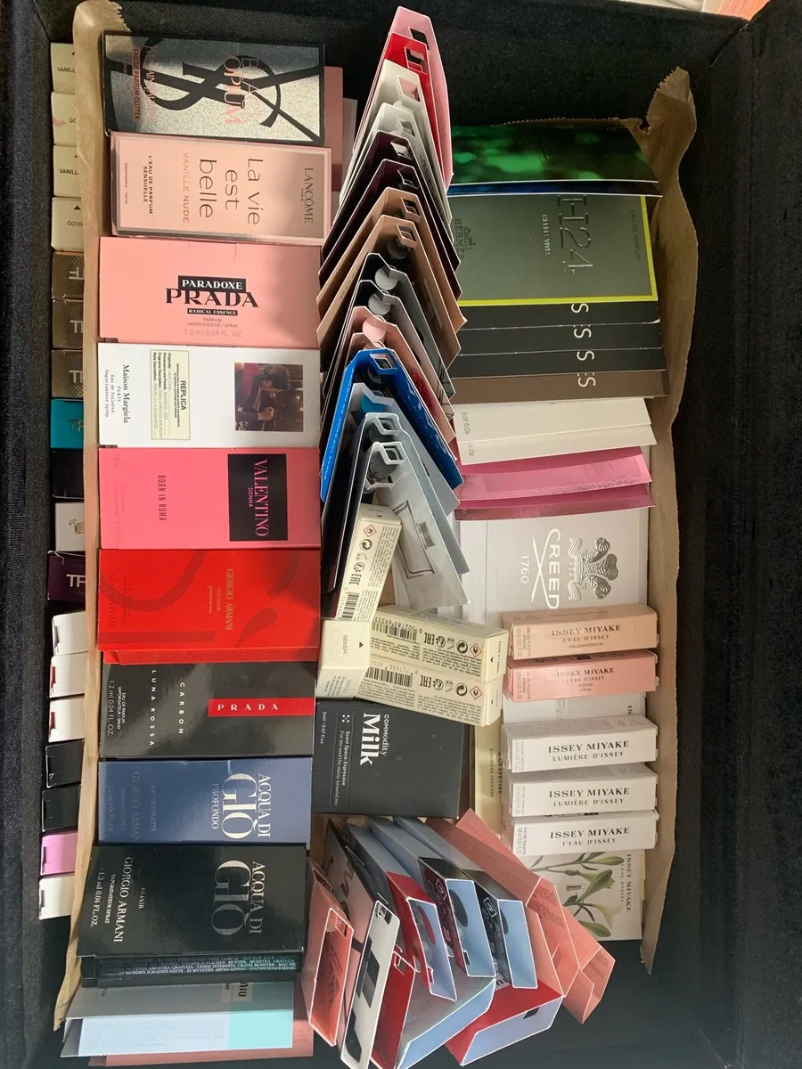 Perfume samples - Image 1