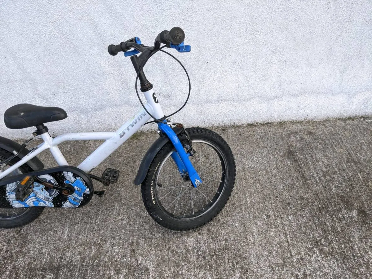 Kids Bike 14 inch for approx age 4 to 7 - Image 2