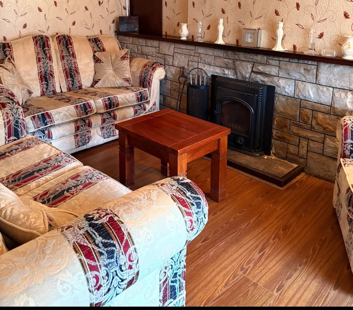 3 Piece Furniture Set - Image 2