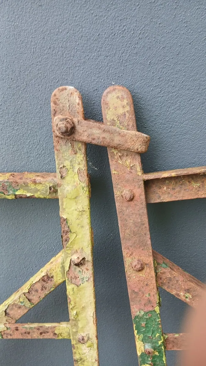 Wrought Iron gates - Image 4