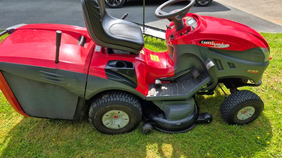 Castlegarden XD 190 HD ride-on mower - Image 3