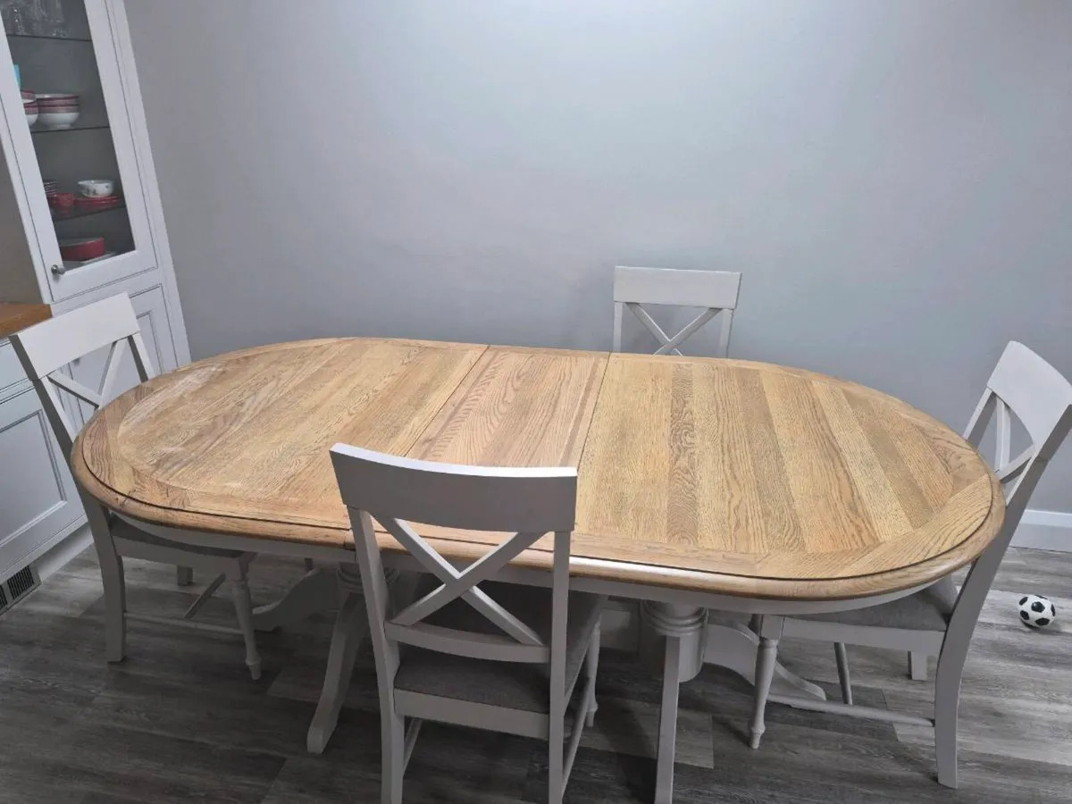 Extendable Table Set - Image 2