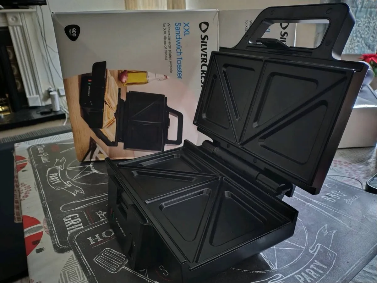 Sandwich Toaster - Image 2