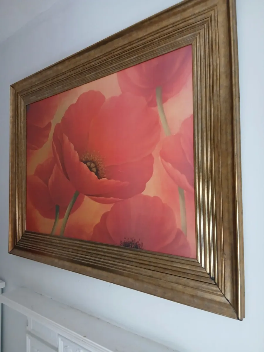 Giant poppy print in amazing frame 58 inch x 44 in - Image 1