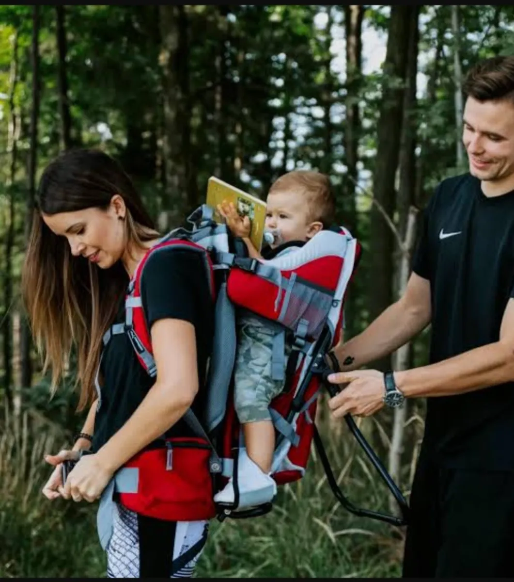 Baby Carrier / Backpack - hiking and walking - Image 3
