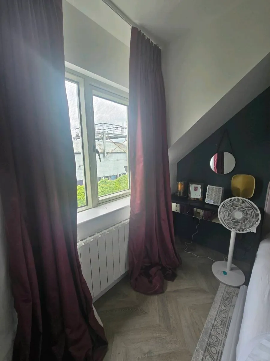 Luxury Floor to Ceiling Pinch Pleat Curtains 325cm - Image 1