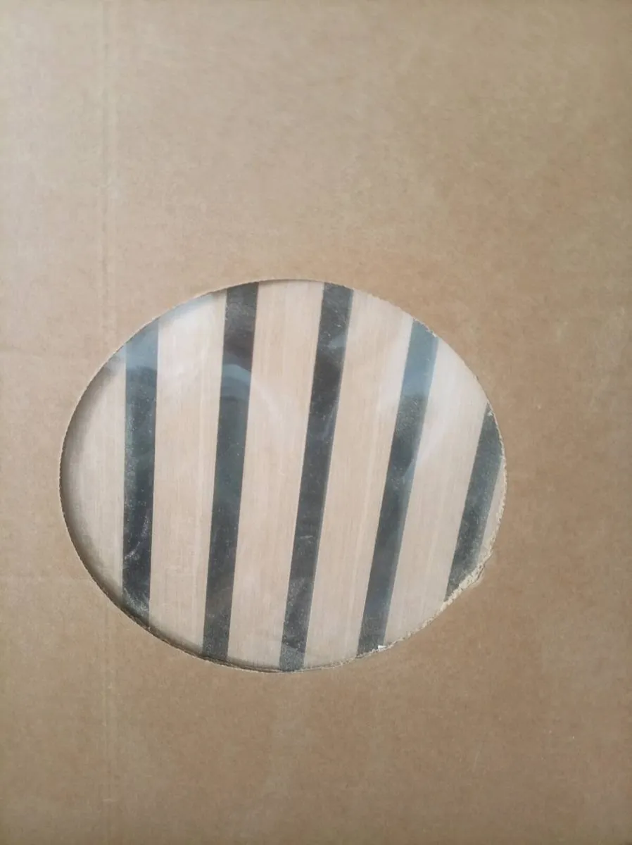 2 acoustic wall panels. - Image 4