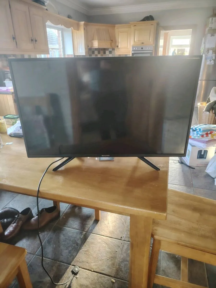 40 tv - Image 2