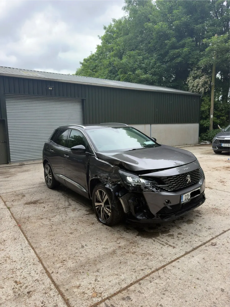 2022 Peugeot 3008 Allure Diesel - Image 3