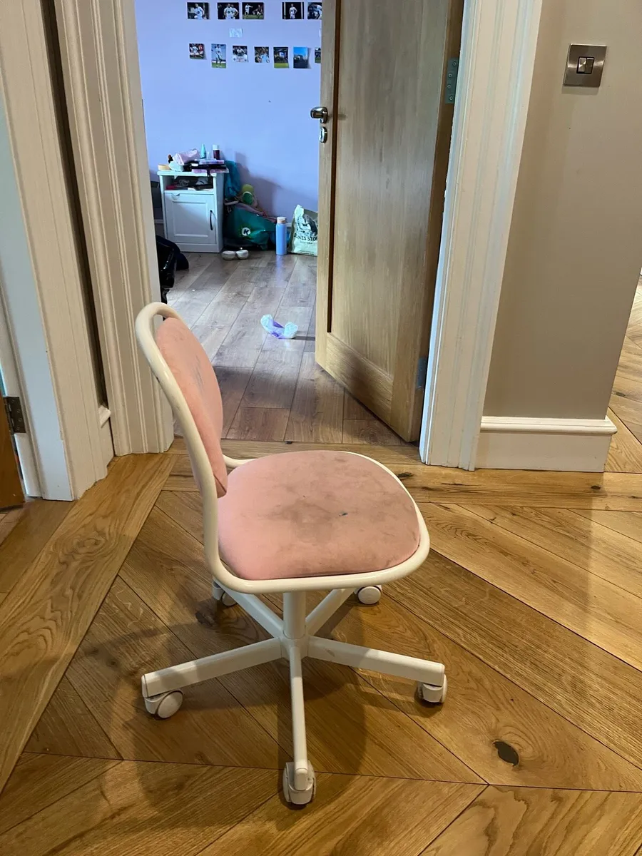 Kids chair - Image 2