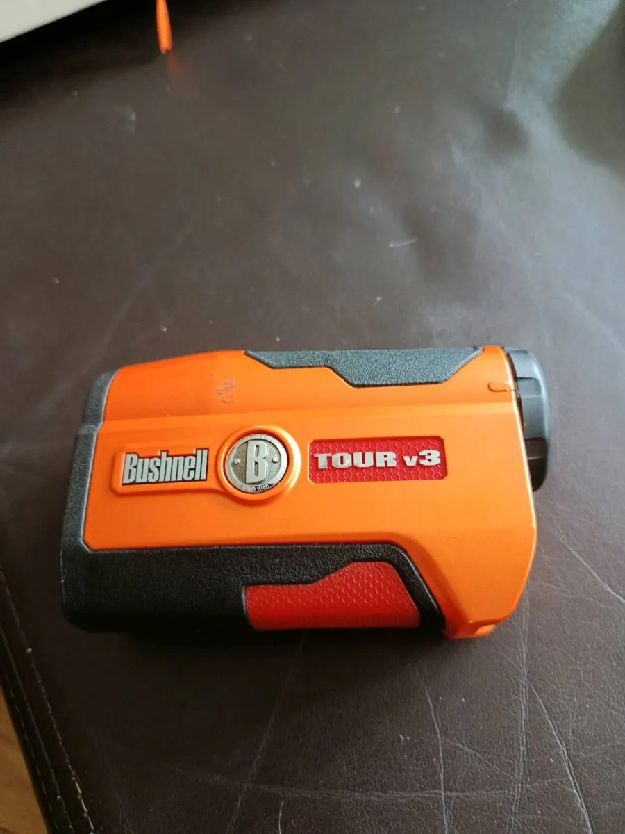 Bushnell V3 Rangefinder - Image 3