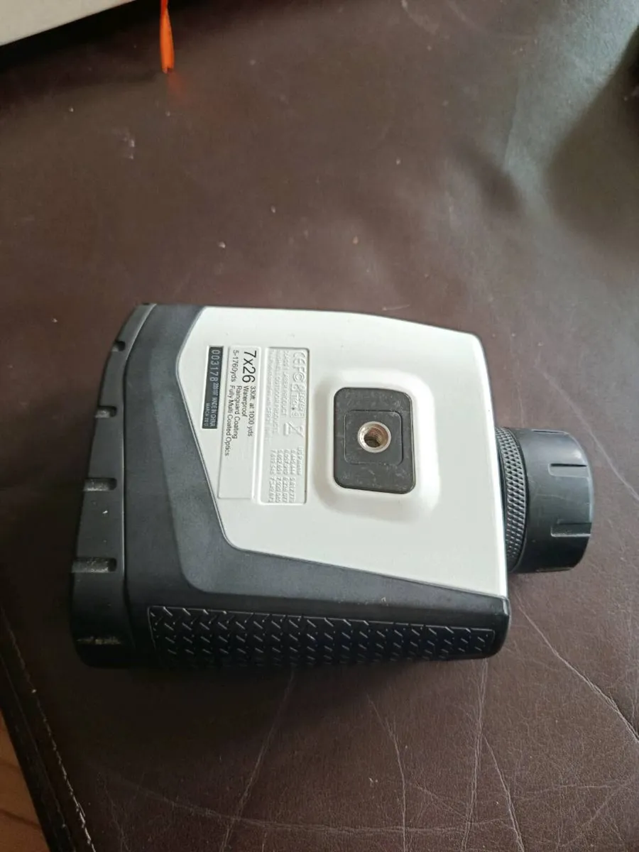 bushnell PRO1M rangefinder - Image 2