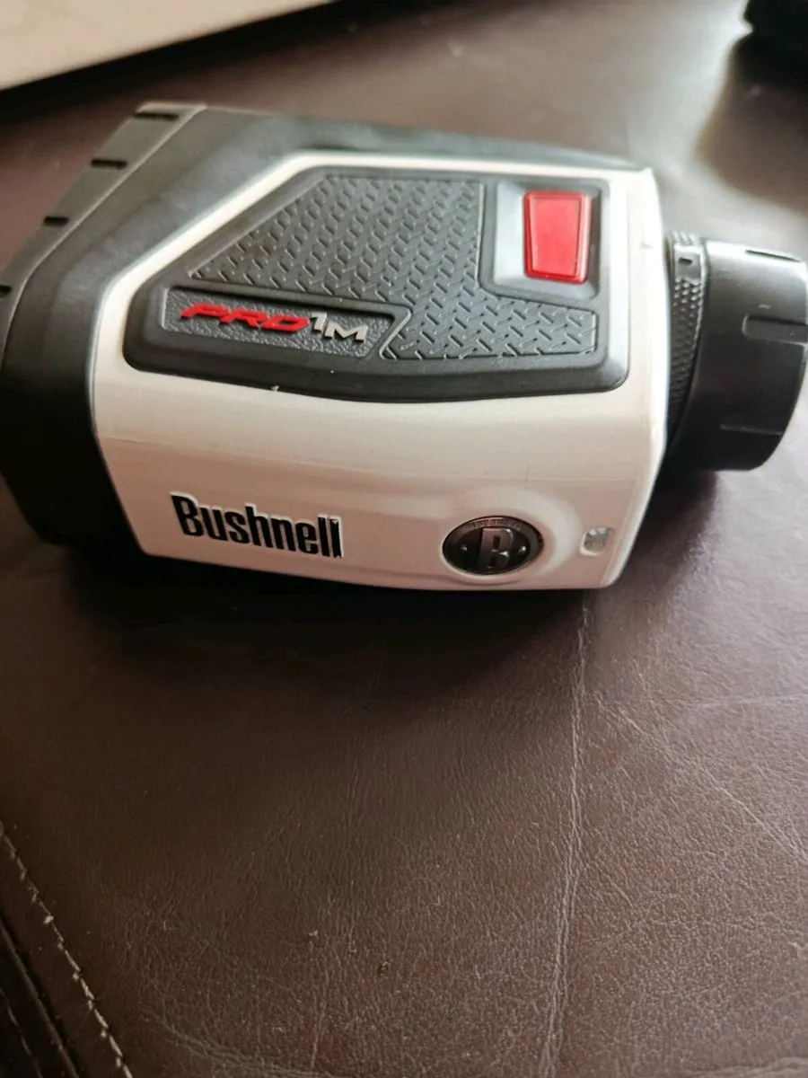 bushnell PRO1M rangefinder - Image 4