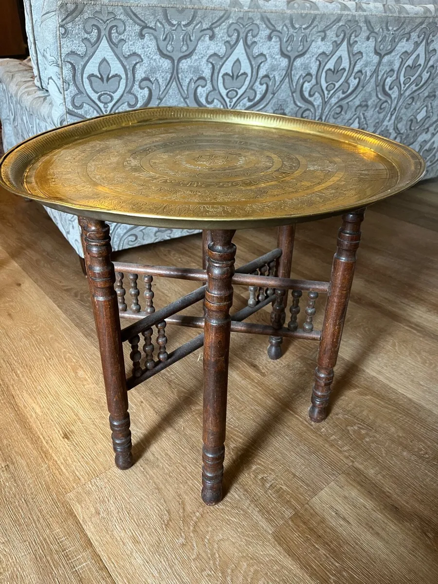 Brass tray table - Image 3