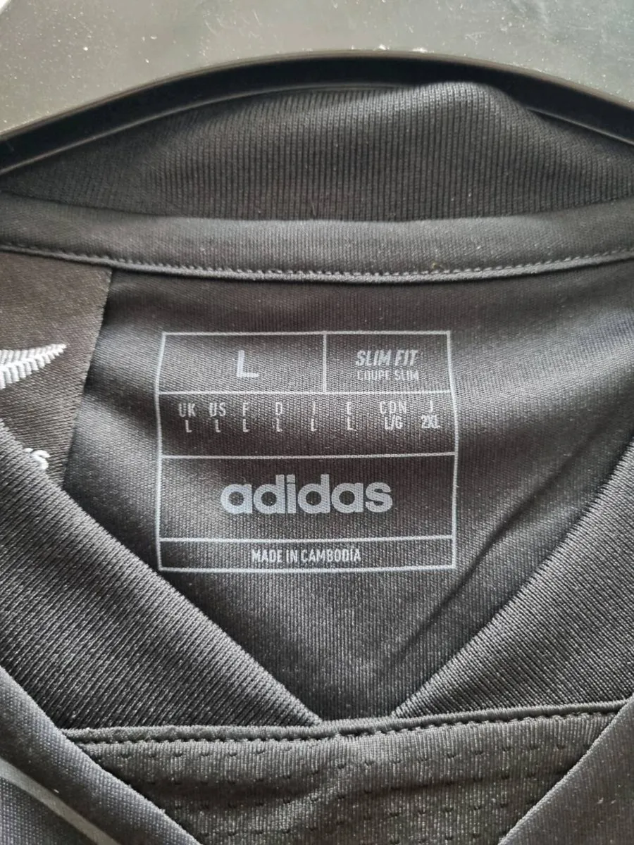 Dan Carter signed all blacks shirt - Image 3