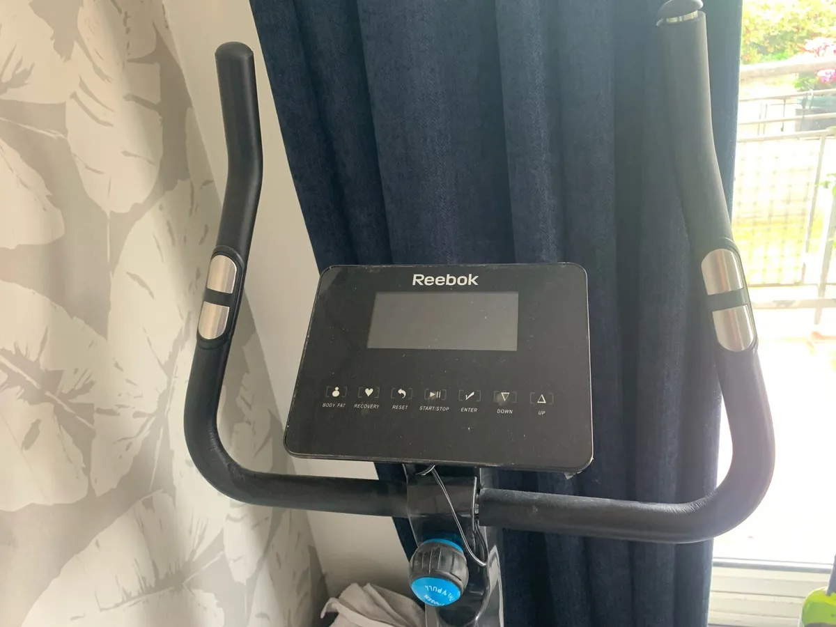 exercise bike - Image 2