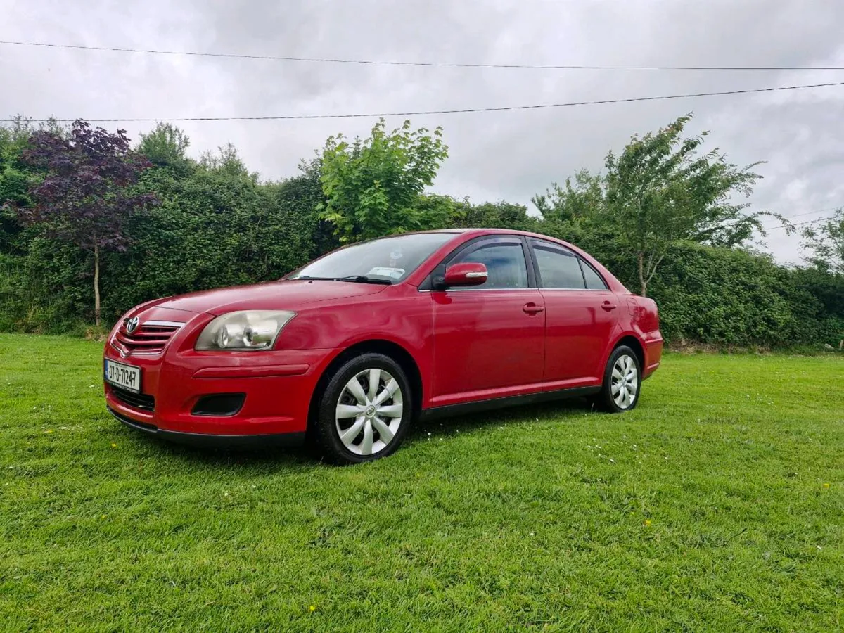 Toyota Avensis 2007 petrol - Image 1