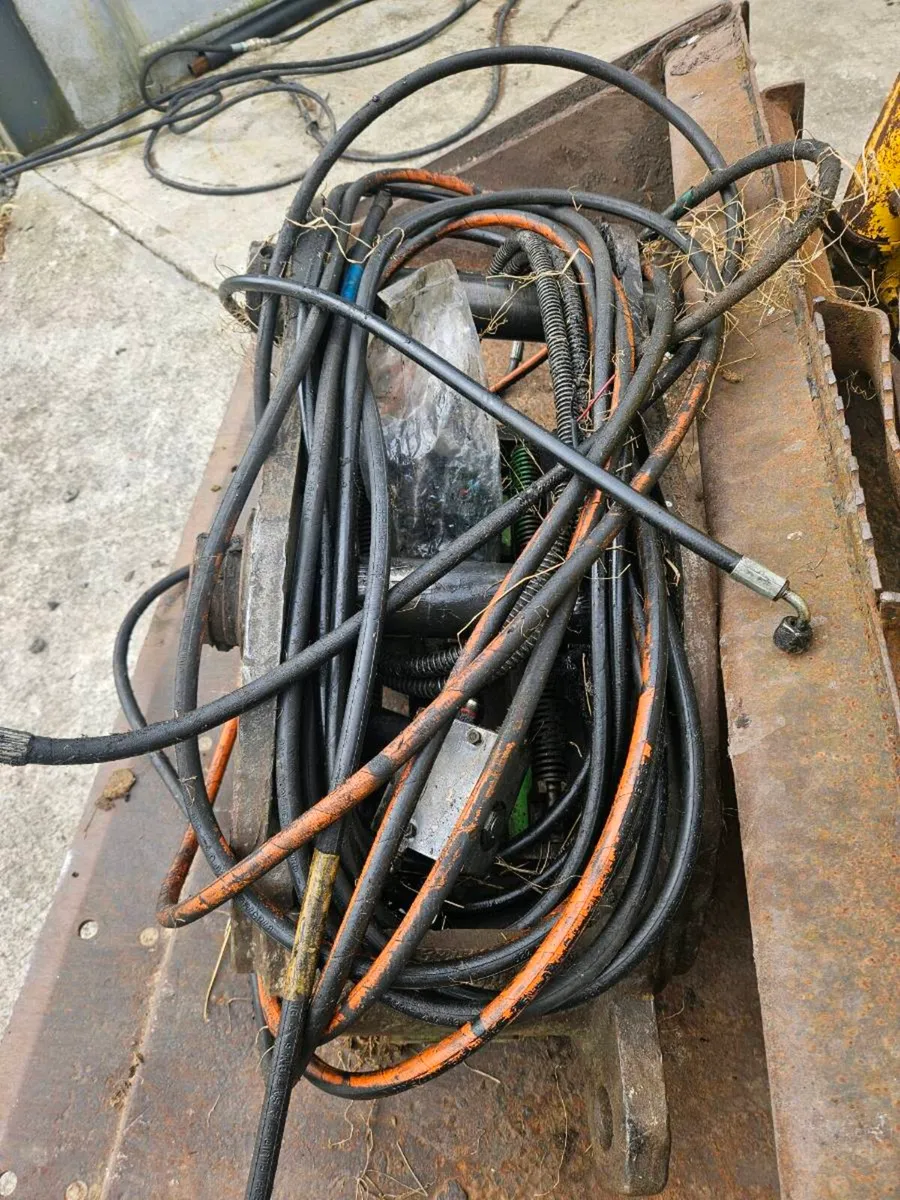 Geith quick hitch to suit 13 ton - Image 2