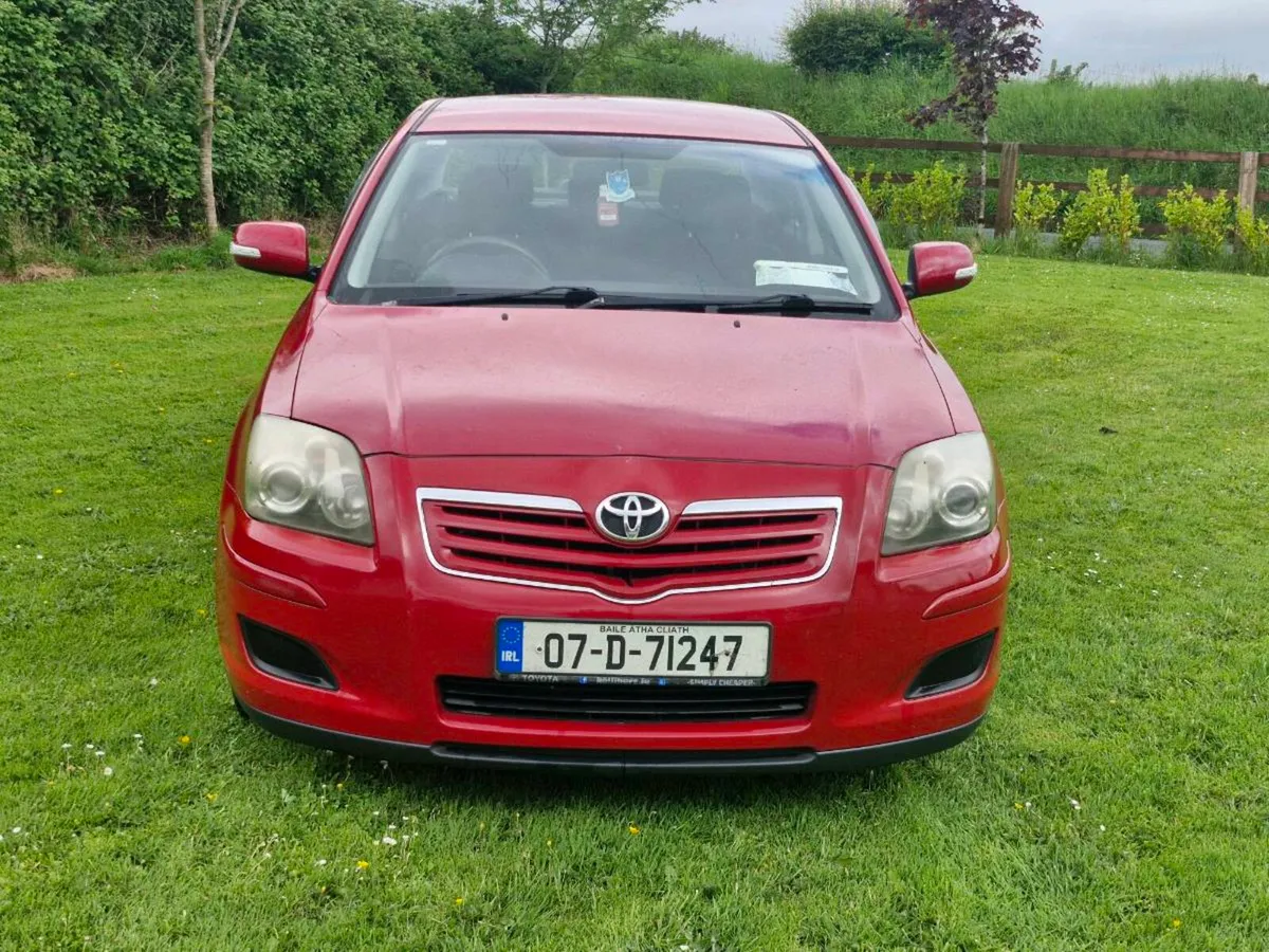 Toyota Avensis 2007 petrol - Image 3
