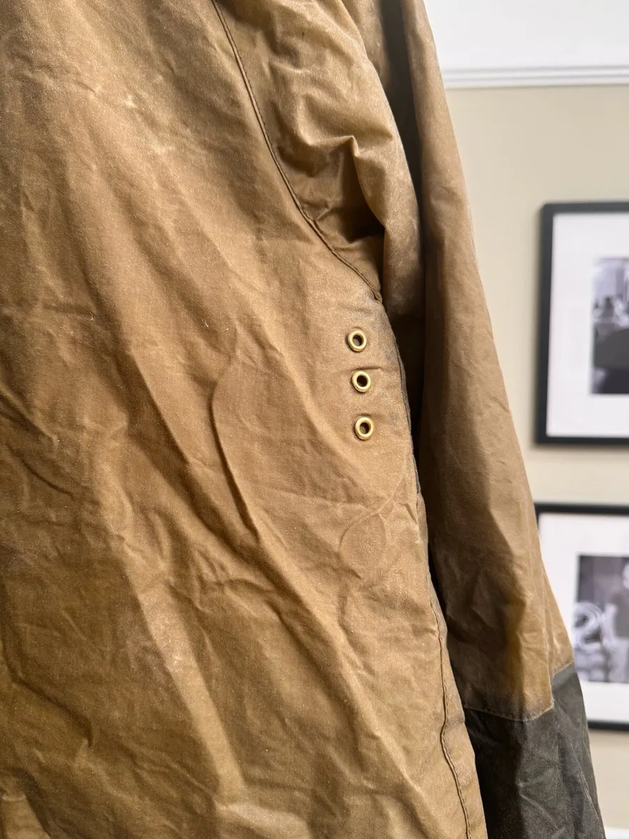Ladies Barbour wax Jacket - Image 4