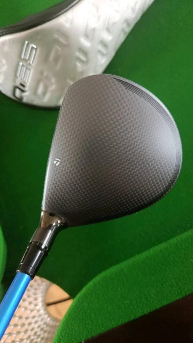 TaylorMade Qi35 3wood - Image 1