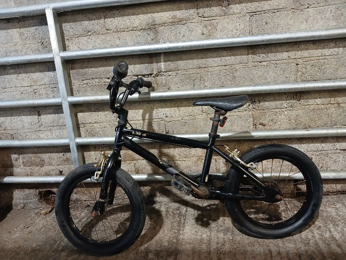 Kids bike - Image 1