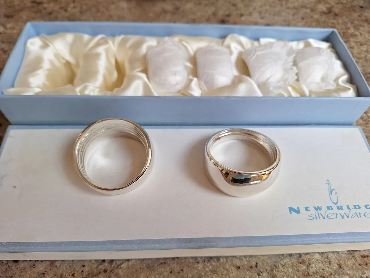 Napkin rings