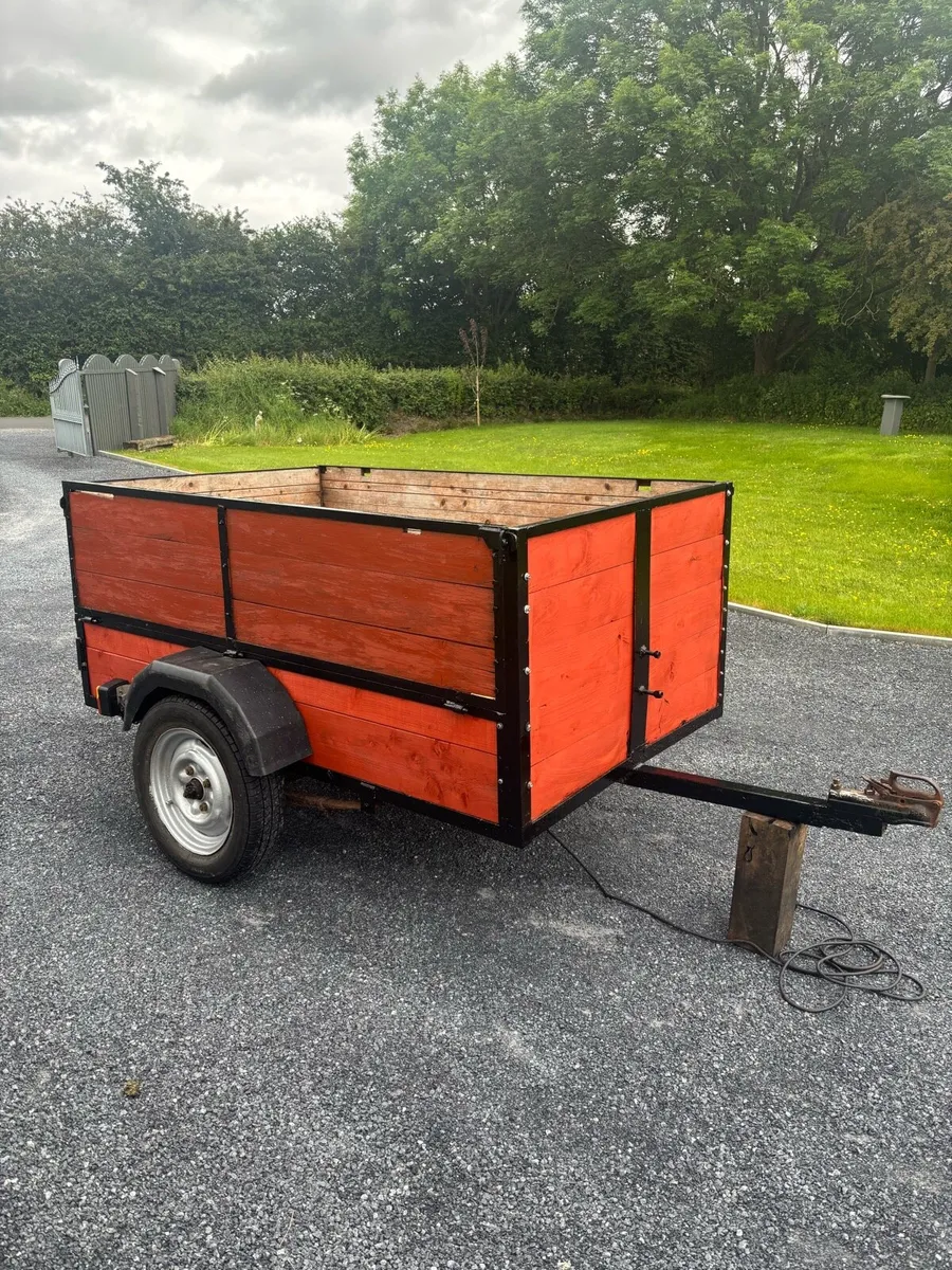 Trailer - Image 2