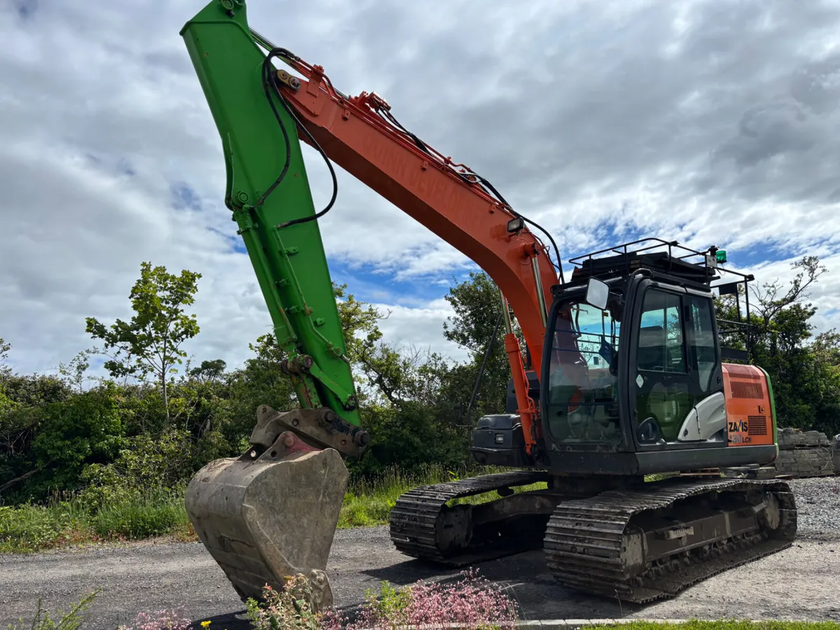2013 Hitachi ZX 130-5B - Image 3