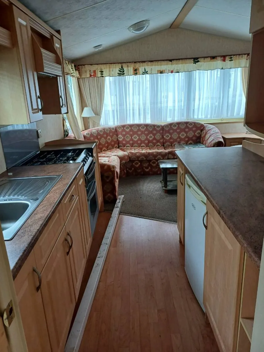 WILLERBY WESTMORELAND MOBILE HOME FOR SALE - Image 2