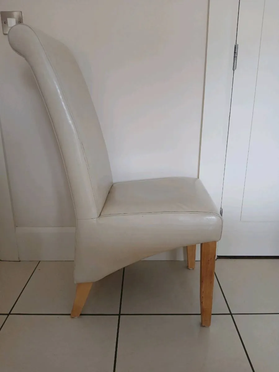 Solid Oak Dining Table & Chairs - Image 3