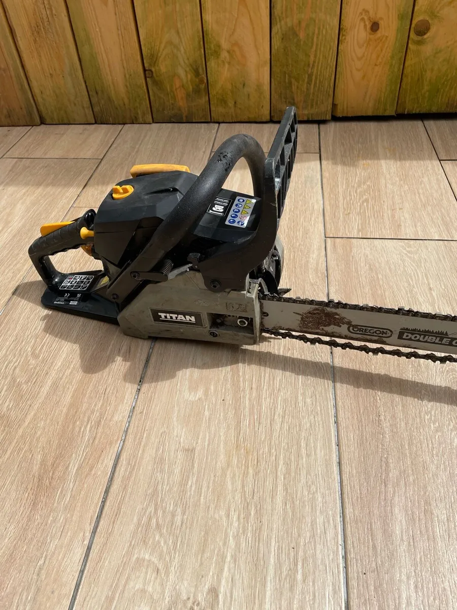 Chainsaw - Image 3
