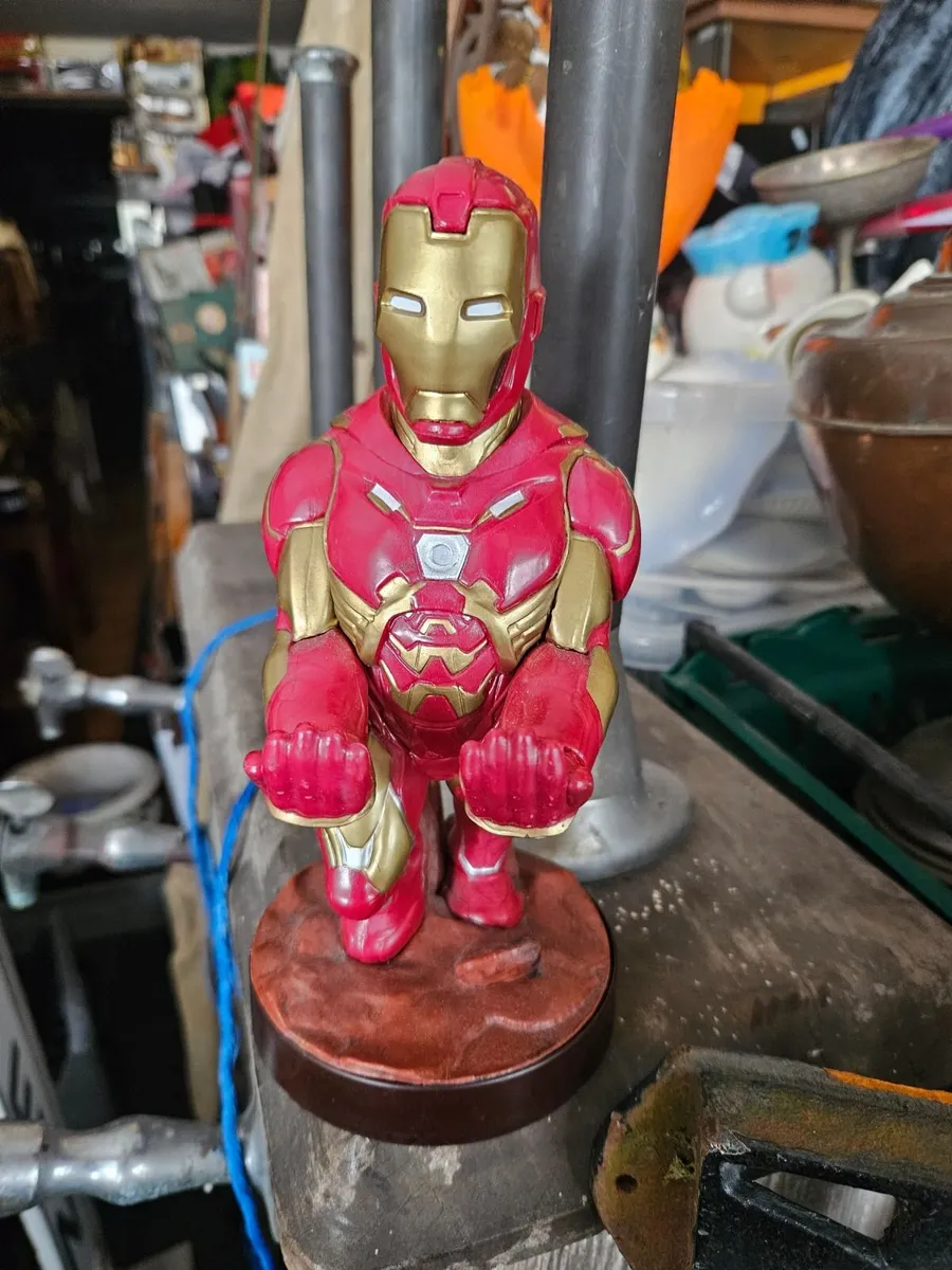 Iron Man Figure for phone - Image 1