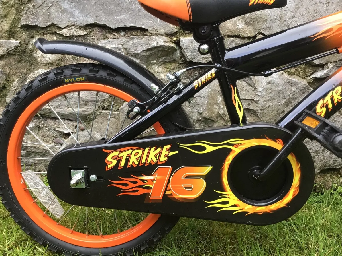 STRIKE BIKE - SHOWROOM CONDITION - Image 1