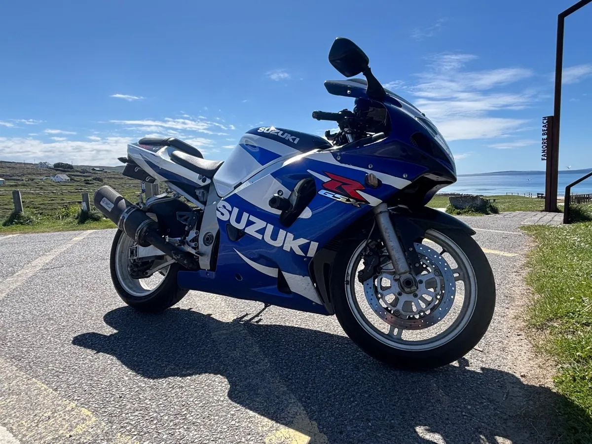 2001 Suzuki GSX-R 600 (K1) – Low Mileage - Image 3