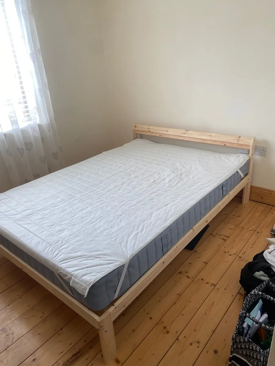 Double bed frame and mattress - Image 3