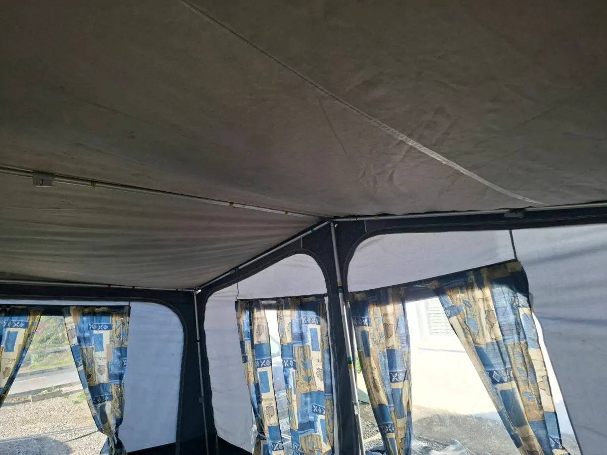 Caravan awning size 8 - Image 3