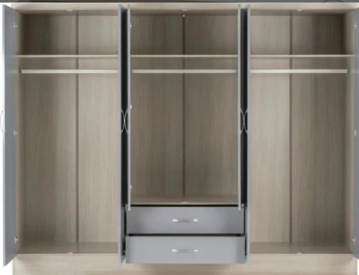 Nevada 6 Door 2 Drawer Mirrored Wardrobe - Image 4