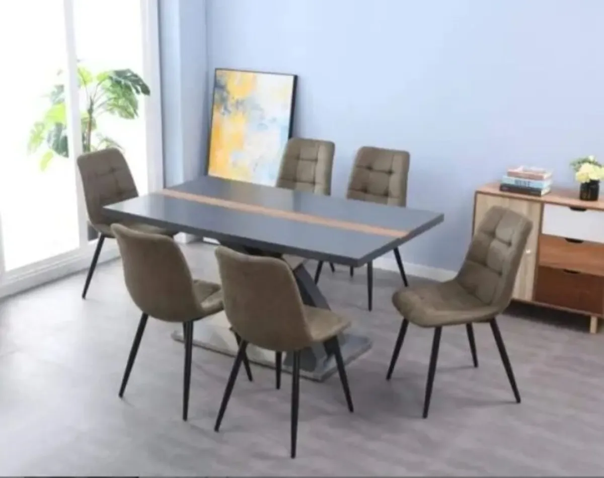Detroit Dining Set - Image 2
