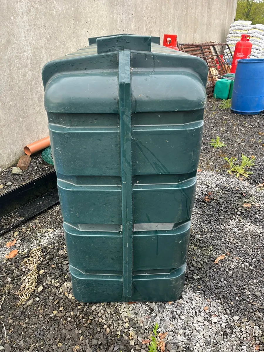Oil tanks - Image 2