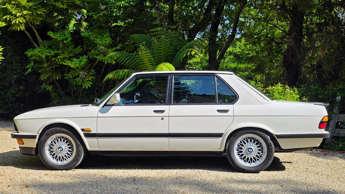 1987 BMW M5  E28 - an absolutely outstanding car - Image 4